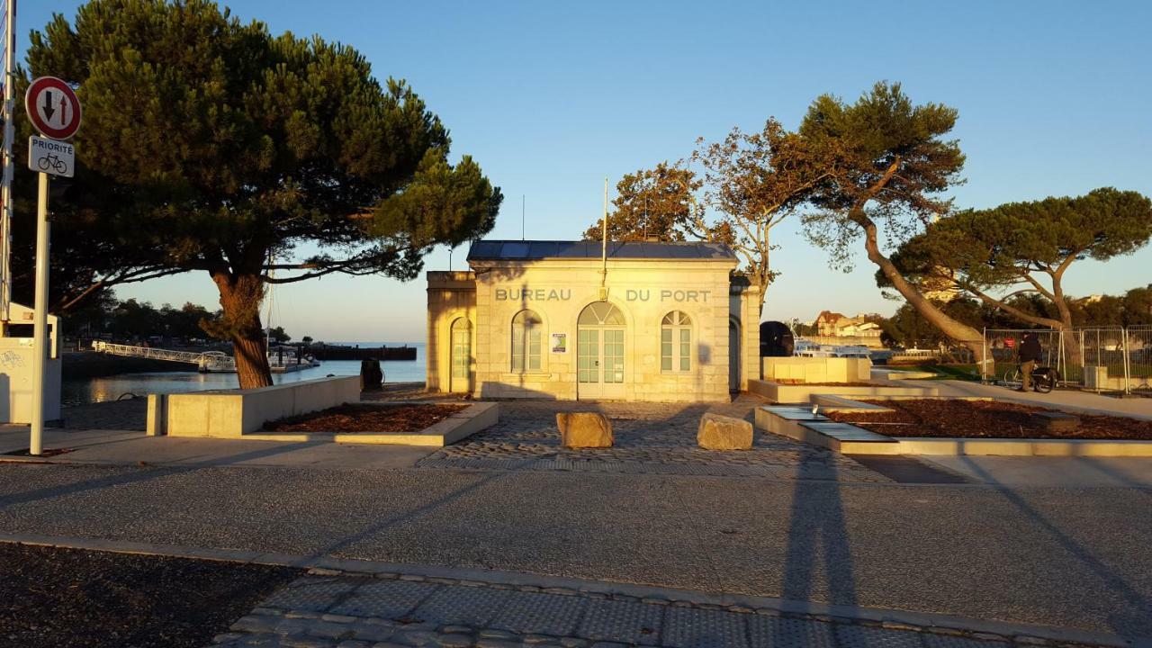 L'Abri D'Emilie Saint-Xandre Exterior foto