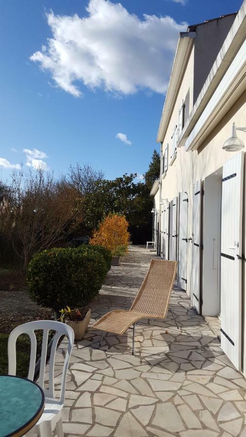 L'Abri D'Emilie Saint-Xandre Exterior foto
